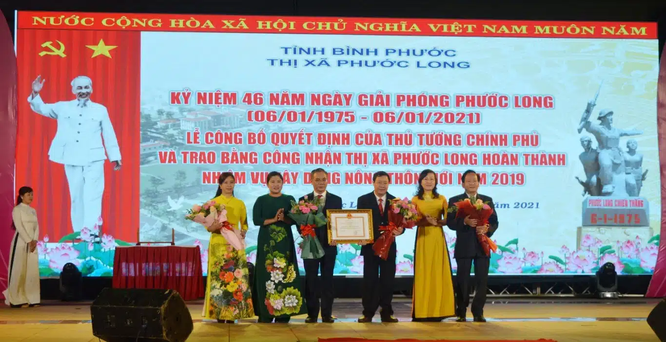 thi xa phuoc long